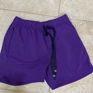Fabletics shorts